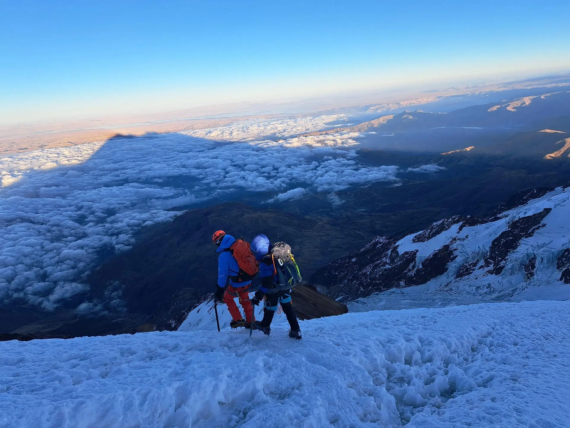 Tour y Ascensión Montañas Más Altas de Bolivia – América del Sur  - 1