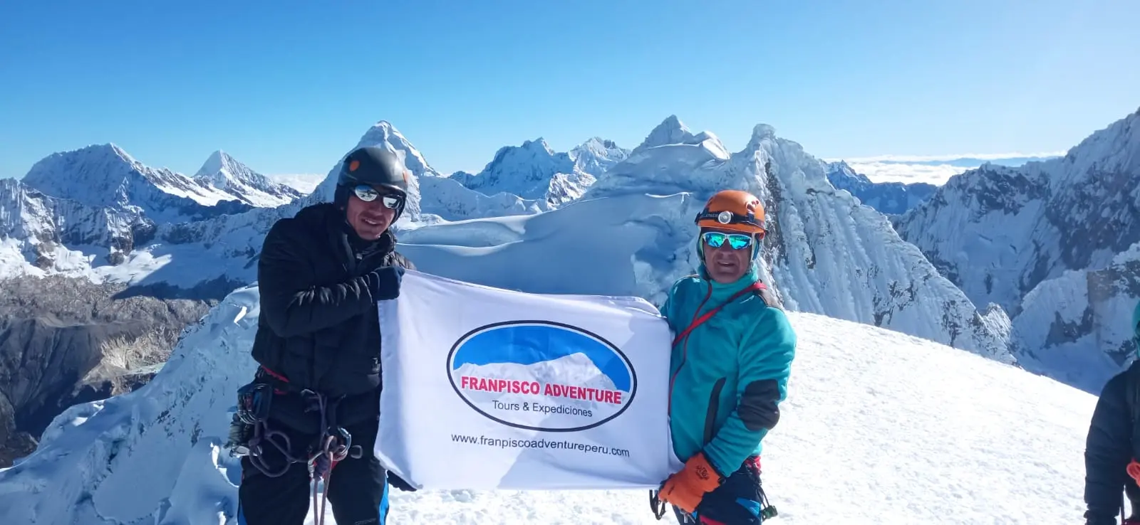 Montaña Pisco 5,752. Msnm. Cordillera Blanca – Peru  - 3