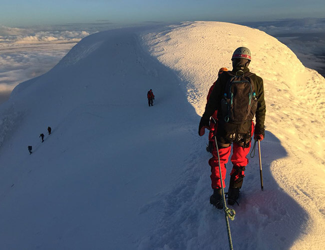 Ascenciones en los andes - ecuador – sudamerica - 7