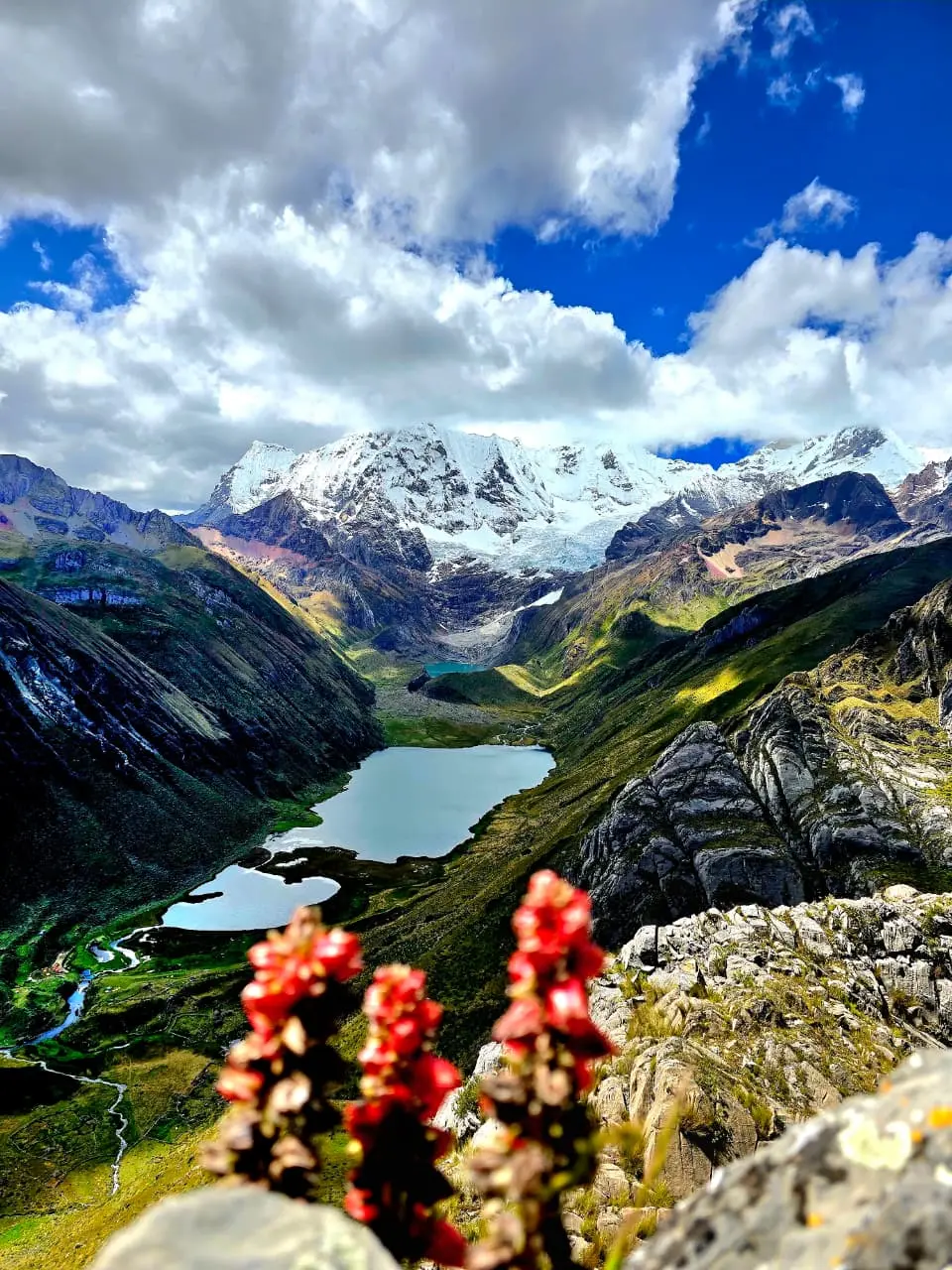 Trekking huayhuash y sus 12 vistas misteriosas